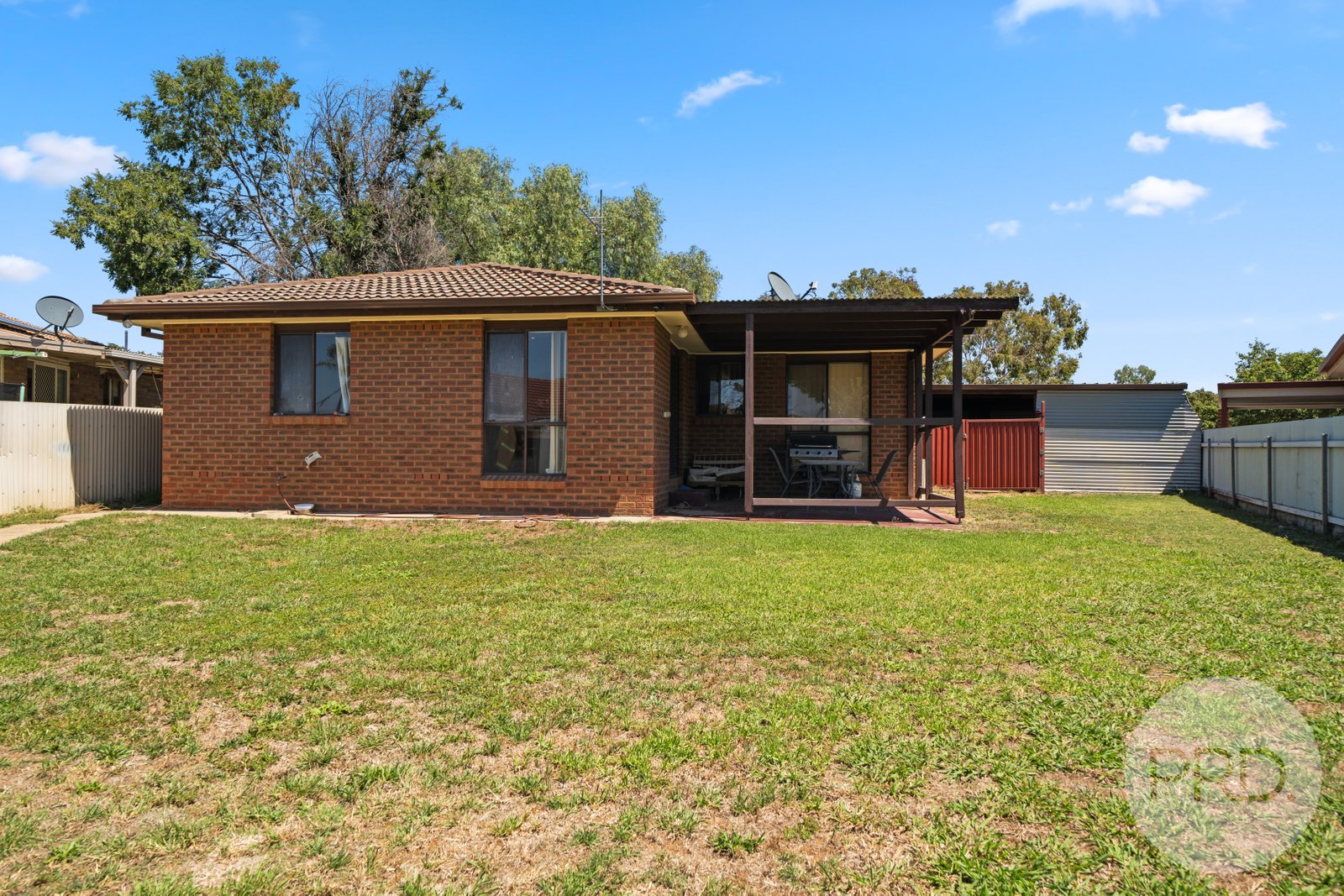 92 Undurra Drive GLENFIELD PARK 12