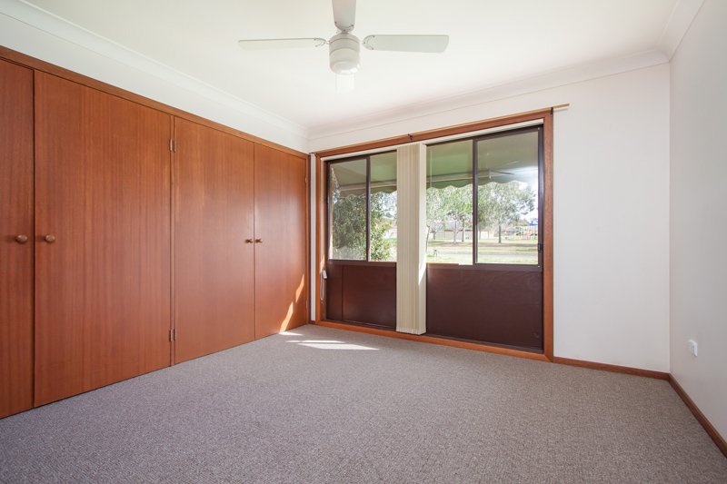 92 Undurra Drive GLENFIELD PARK 7