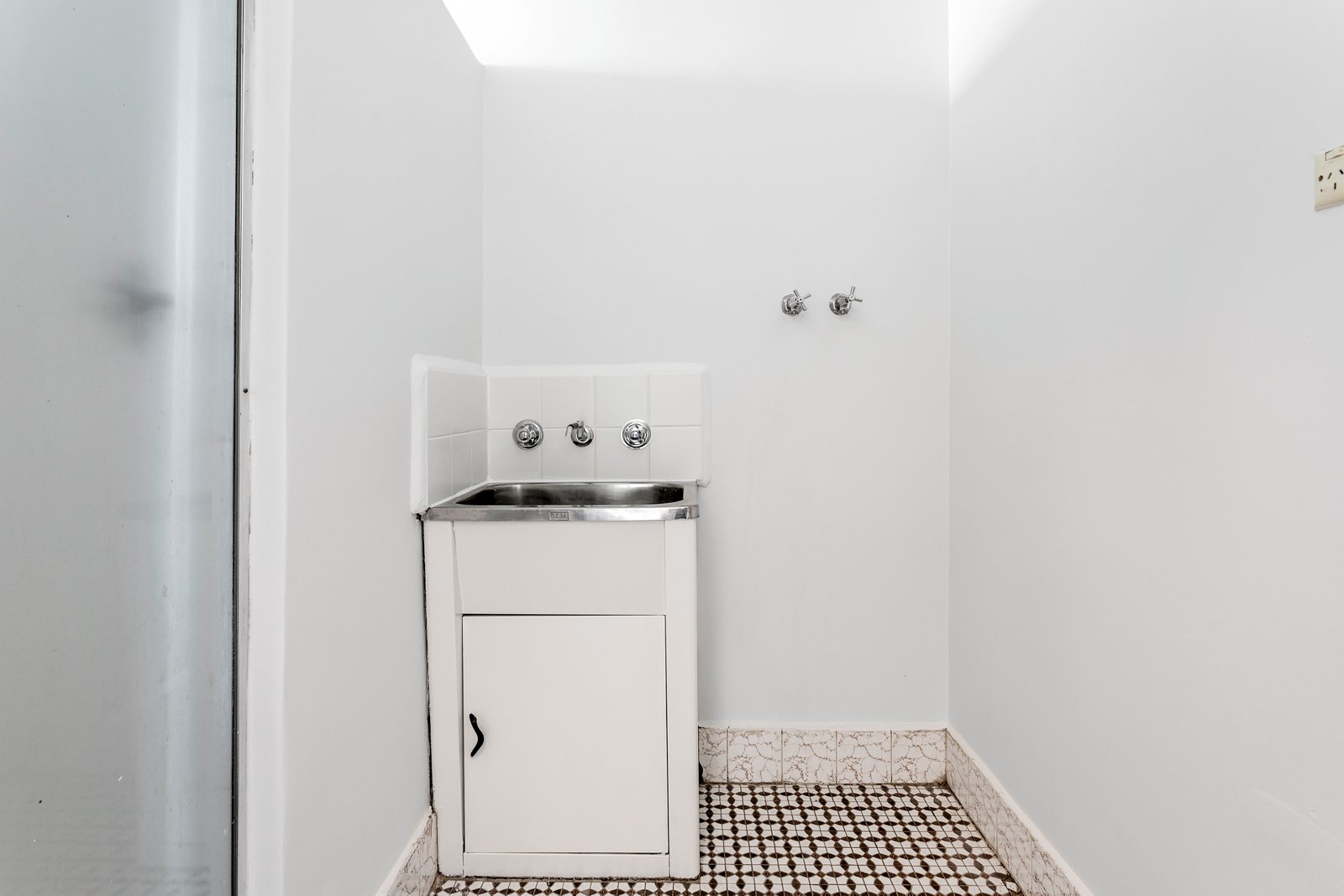 Real Estate and Property in 9/2 Victoria Street, Elsternwick, VIC