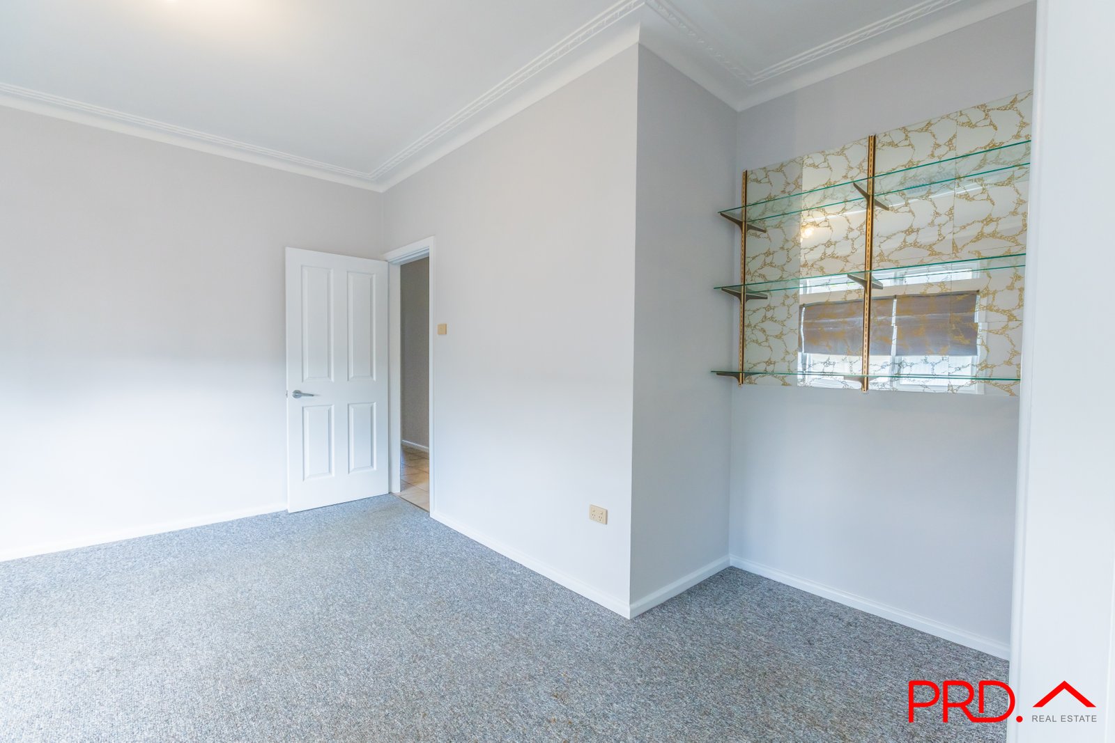 92 Wilburtree Street TAMWORTH 8