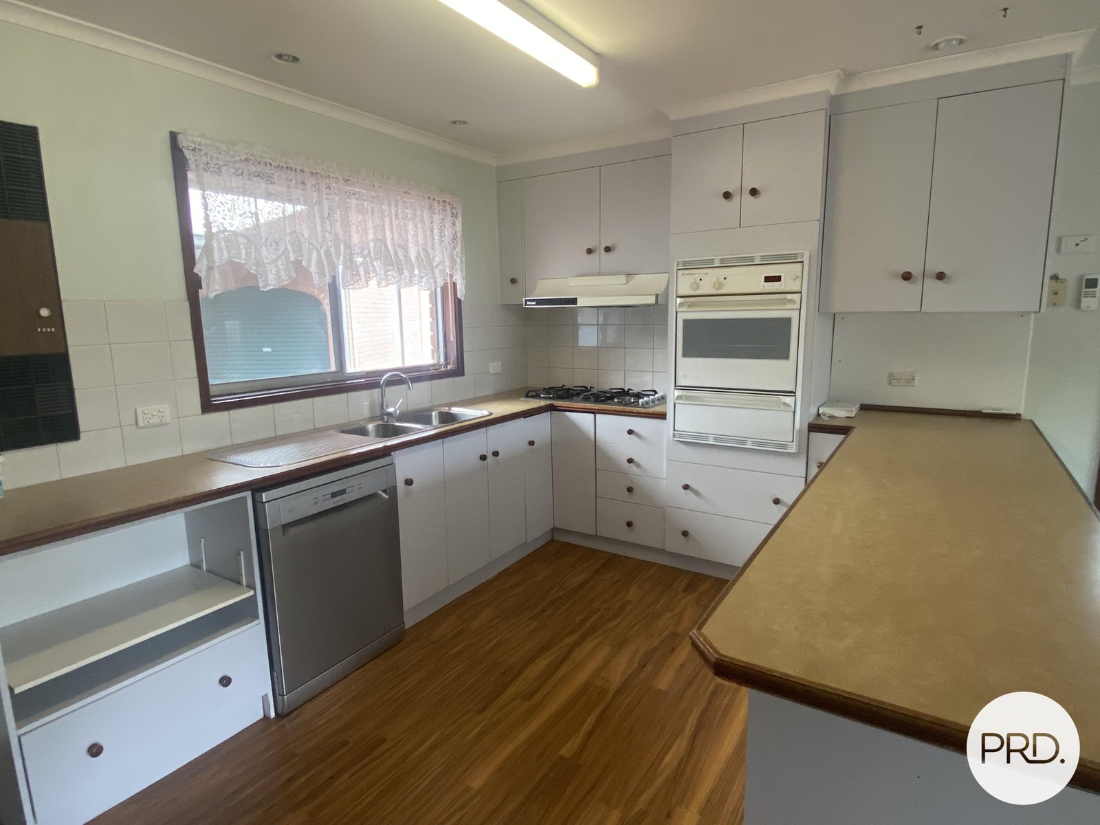 92 Wood Street JINDERA 2