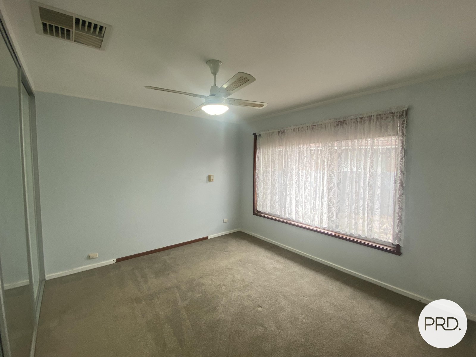 92 Wood Street JINDERA 8