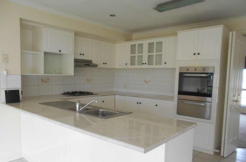 920 Karadoc Avenue IRYMPLE 3