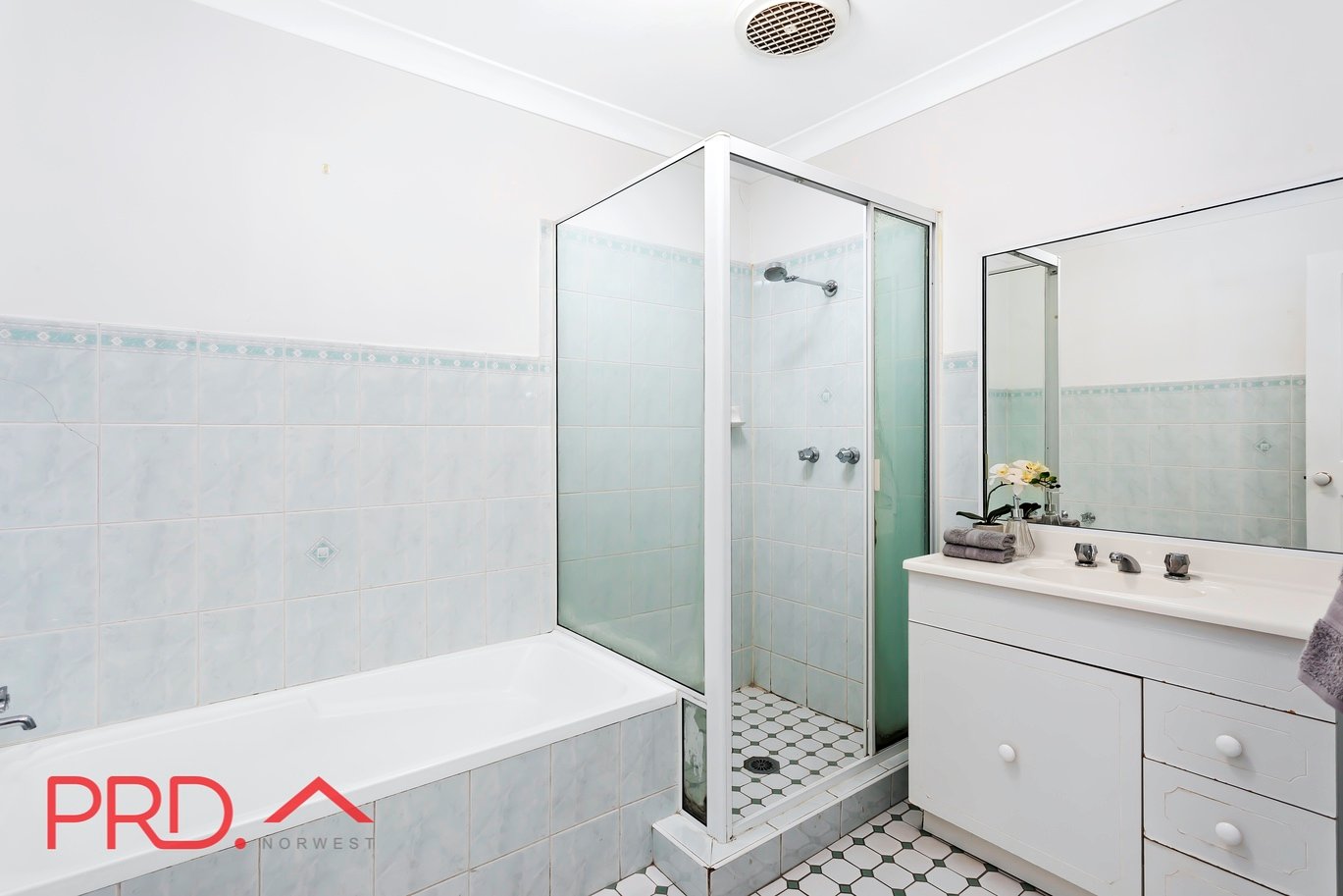 9/201 Old Windsor Road NORTHMEAD 9