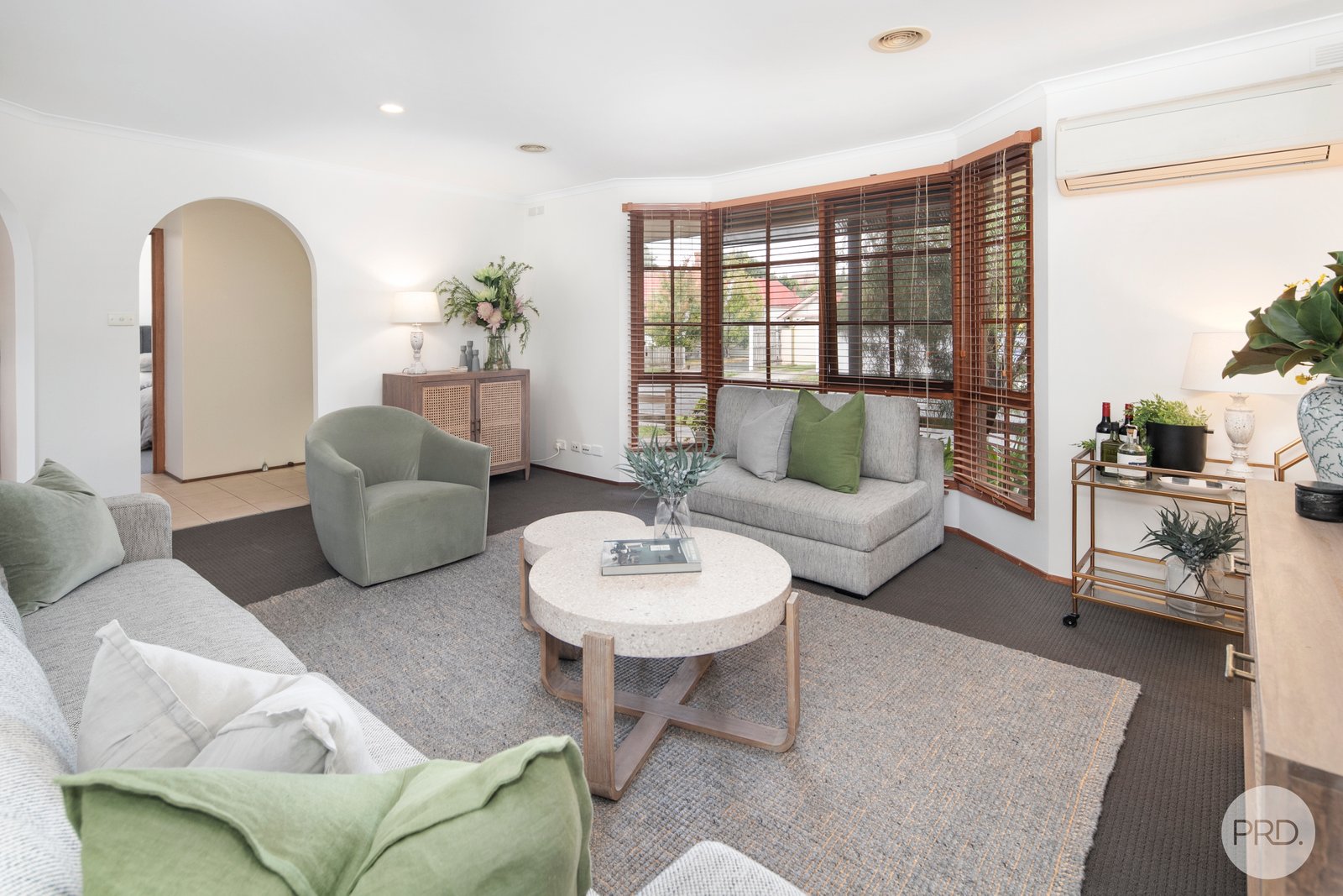 921 Macarthur Street LAKE WENDOUREE 2