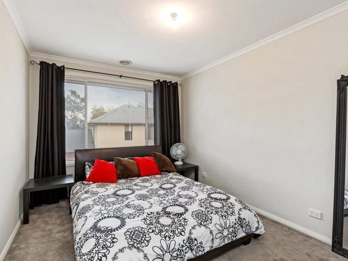 Gallery: 9/21 Waratah Street