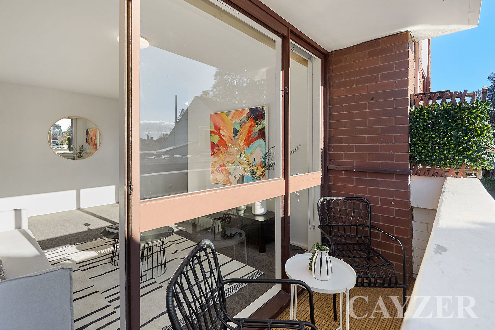 Gallery: 9/211 Canterbury Road
