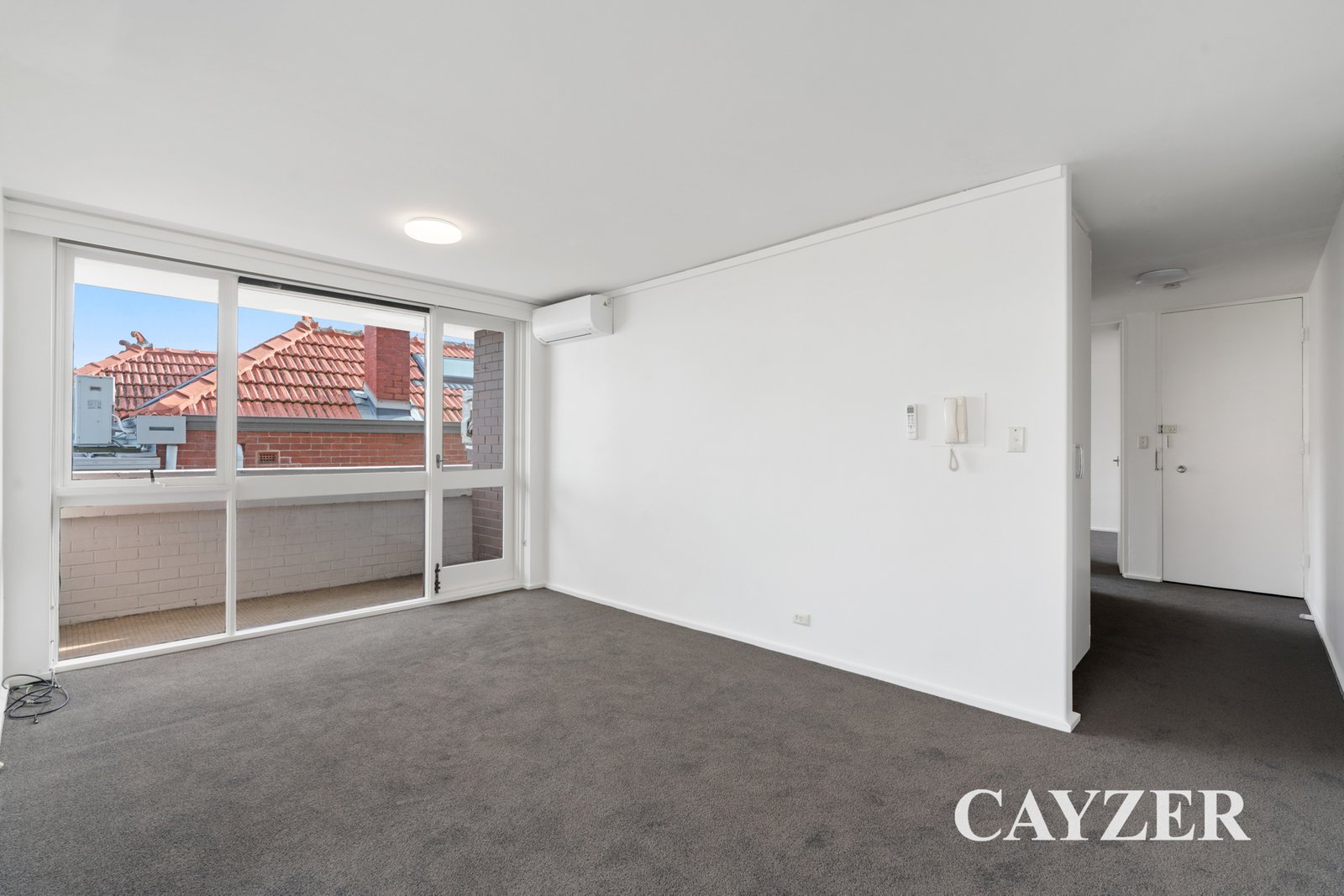 Gallery: 9/211 Canterbury Road