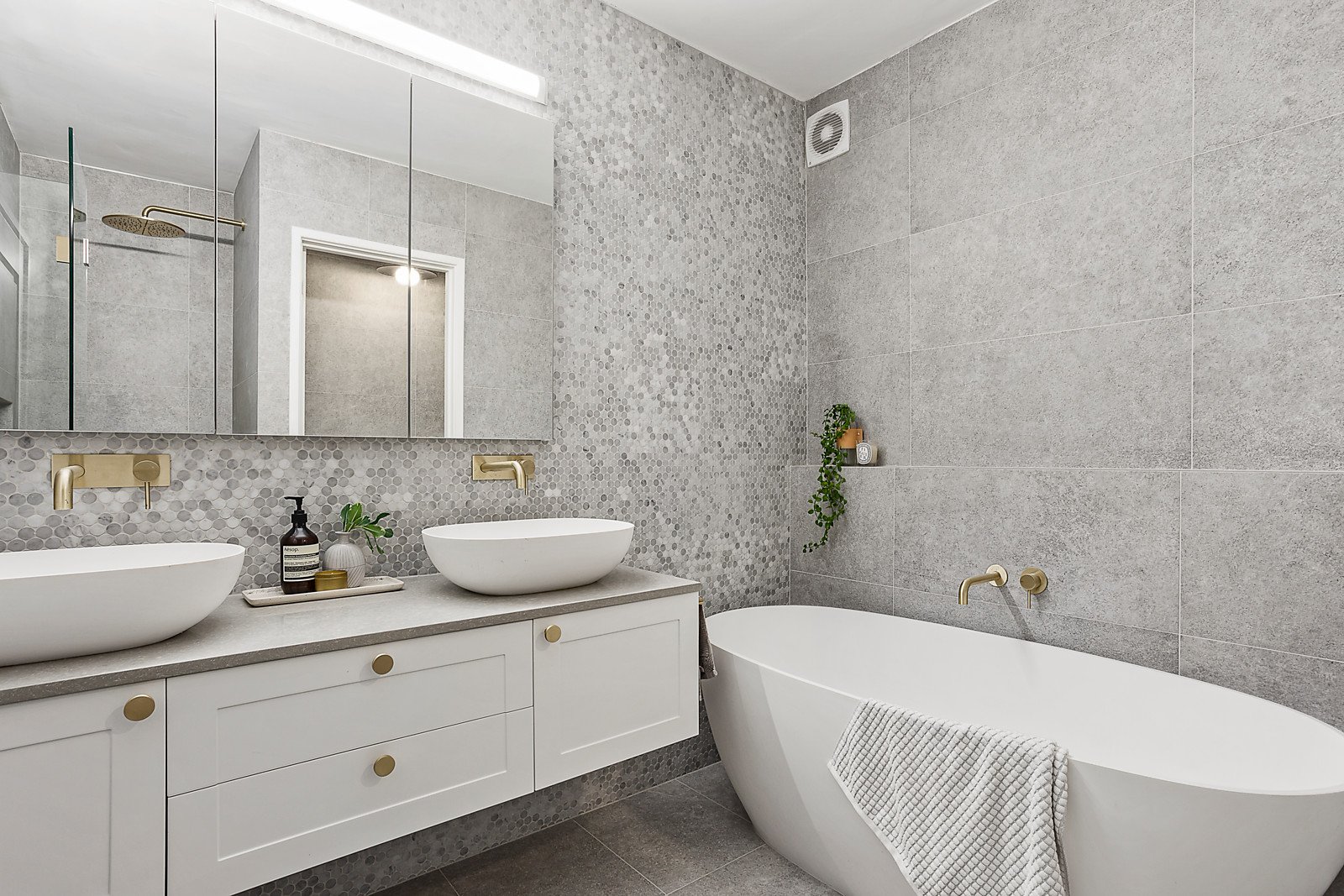 9/217A Highfield Road, Camberwell, VIC