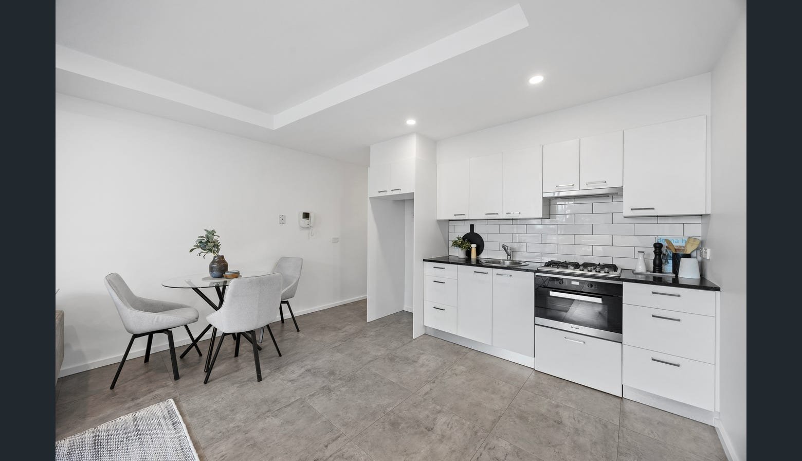 Gallery: 9/22 Abbott Street