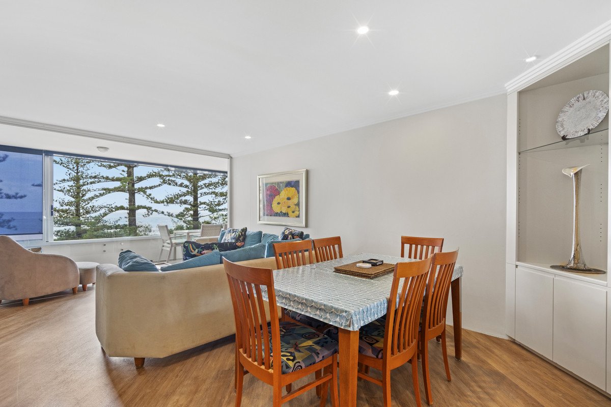 9/22 Goodwin Terrace BURLEIGH HEADS 9
