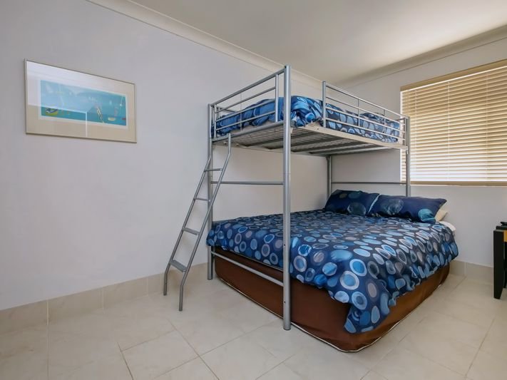 9/22 Voyager Close NELSON BAY 8