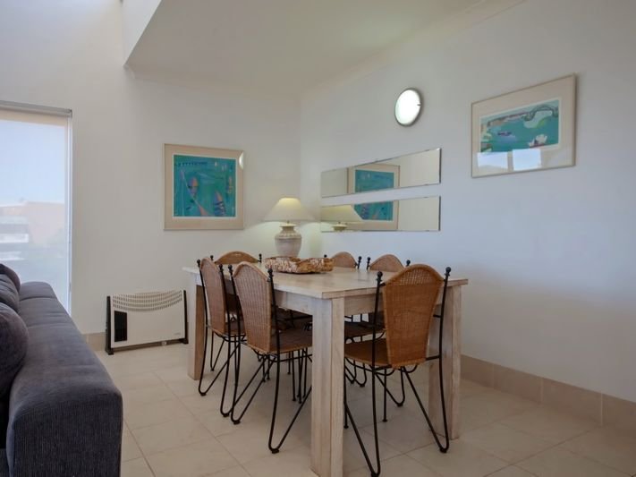 9/22 Voyager Close NELSON BAY 3