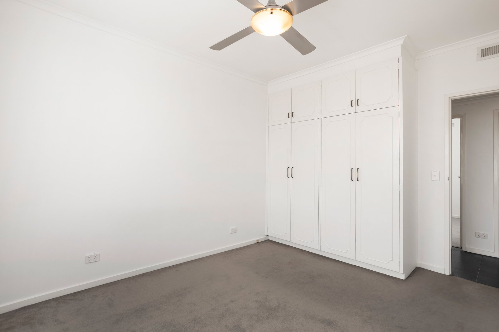 Real Estate and Property in 9/226 Inkerman Street, St Kilda East, VIC