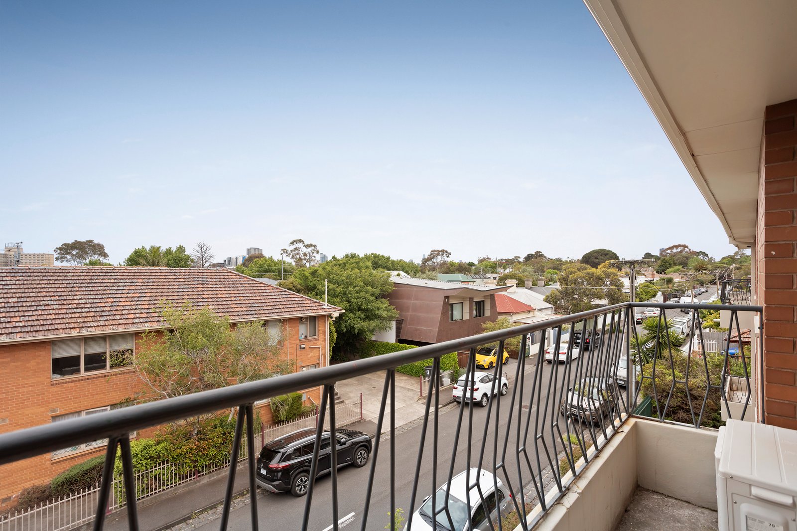 Real Estate and Property in 9/226 Inkerman Street, St Kilda East, VIC