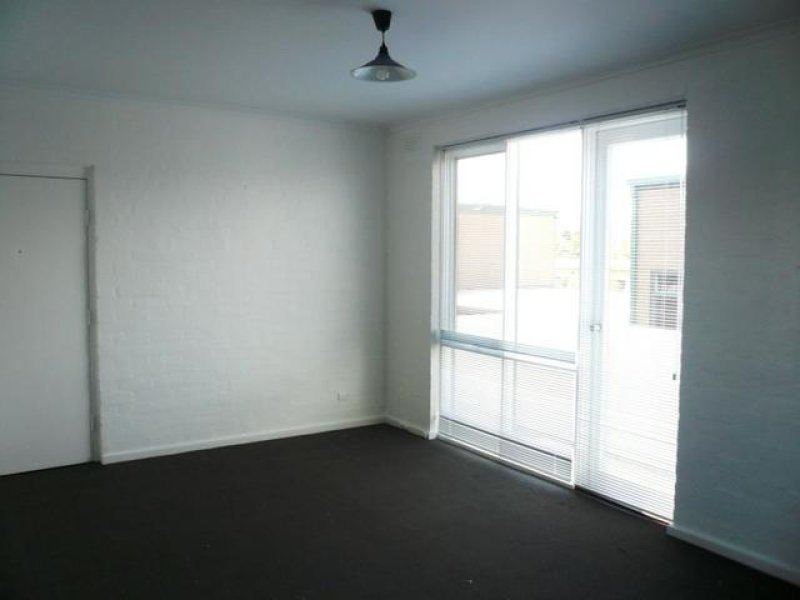 Gallery: 9/227 Bridport Street West