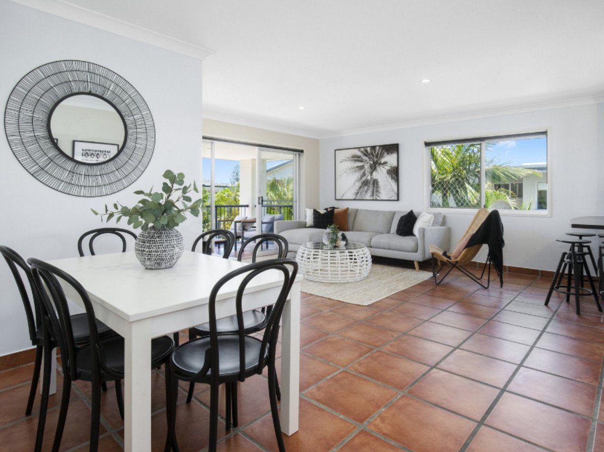 9/2311 Gold Coast Highway Mermaid Beach 4