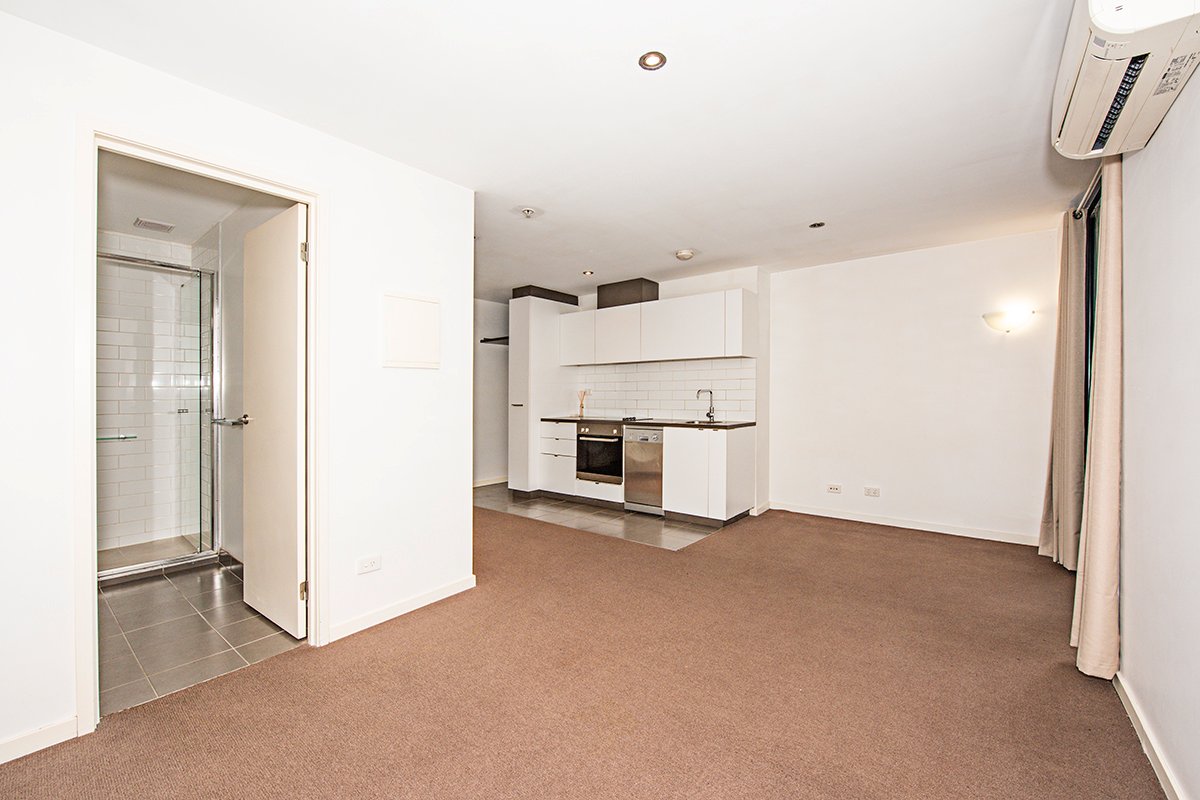 Gallery: 9/233 Dandenong Road