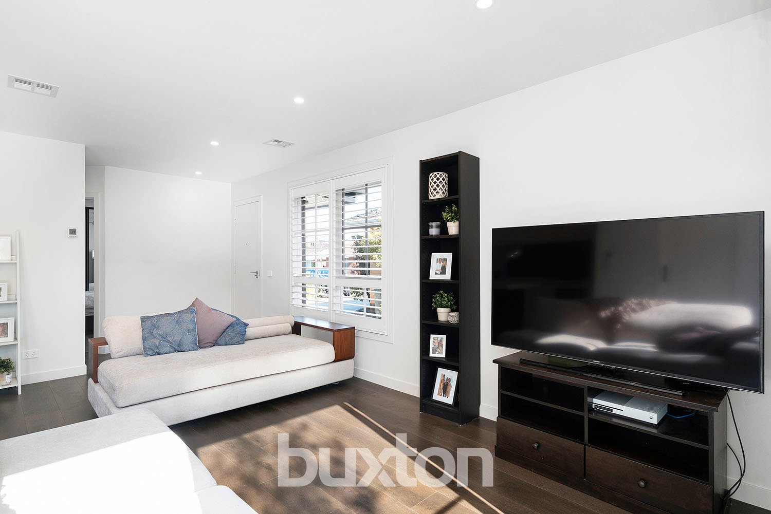 Gallery: 9/237 Thomas Street