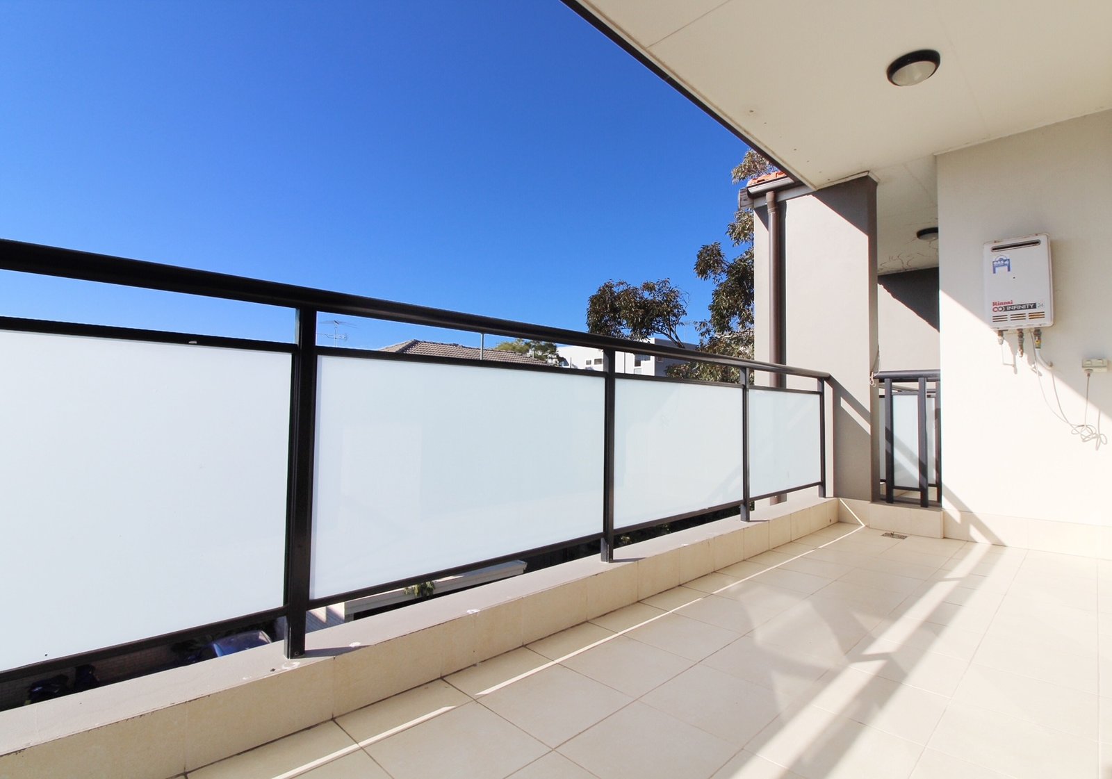 9/24-26 Imperial Avenue BONDI 2