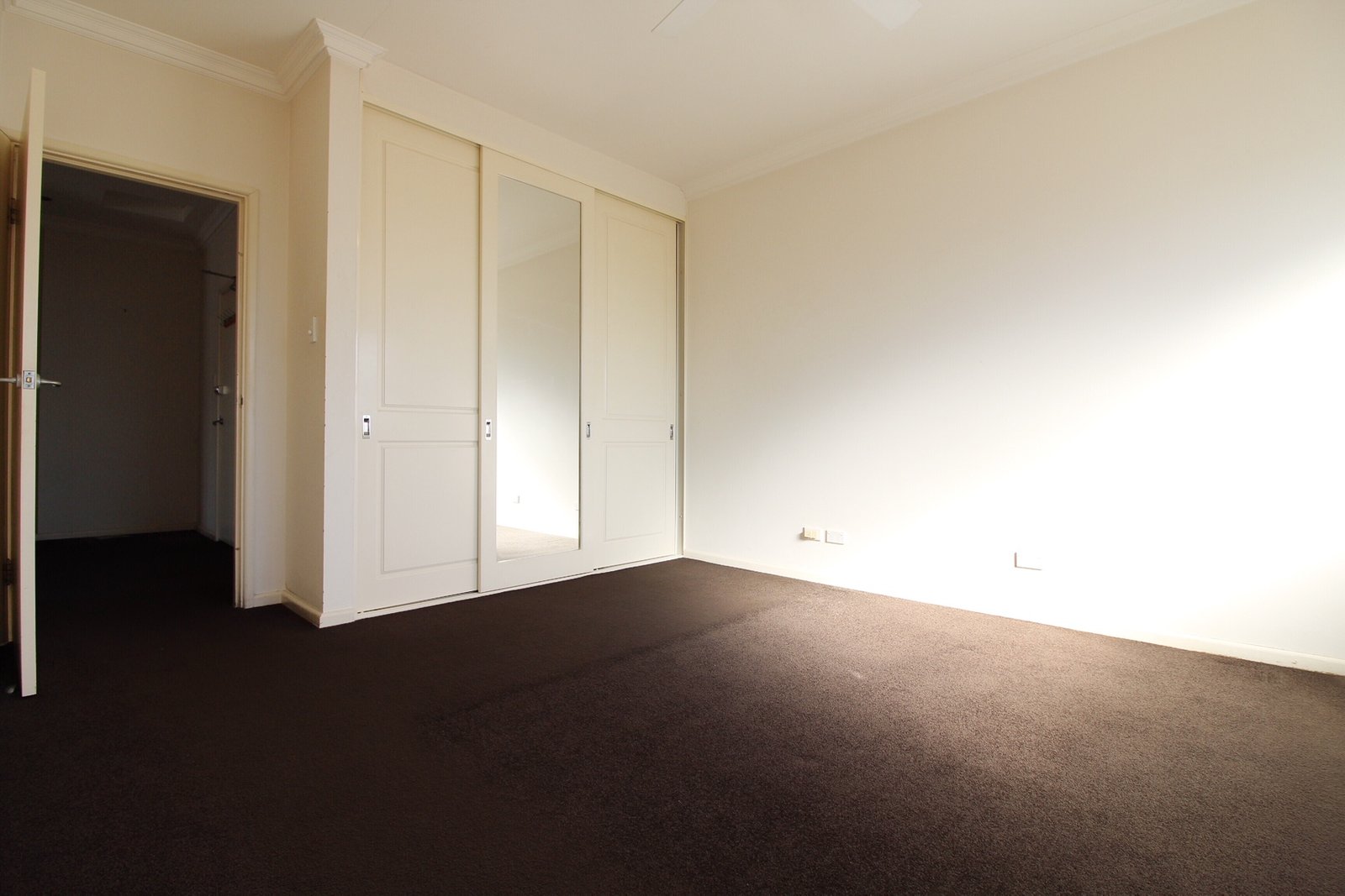 9/24-26 Imperial Avenue BONDI 8