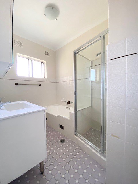 9/24-26 Jubilee Avenue CARLTON 4