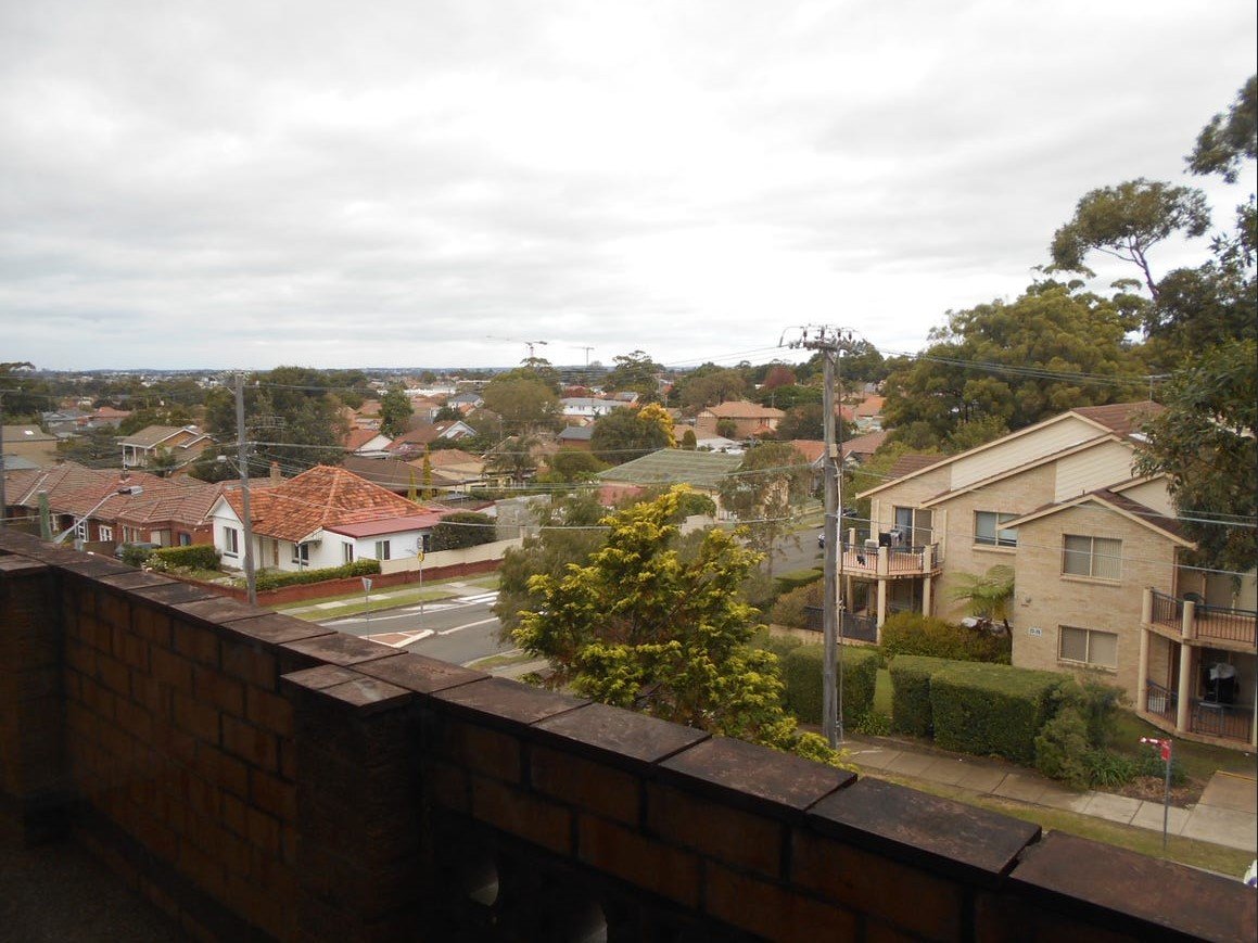 9/24-26 Jubilee Avenue CARLTON 12