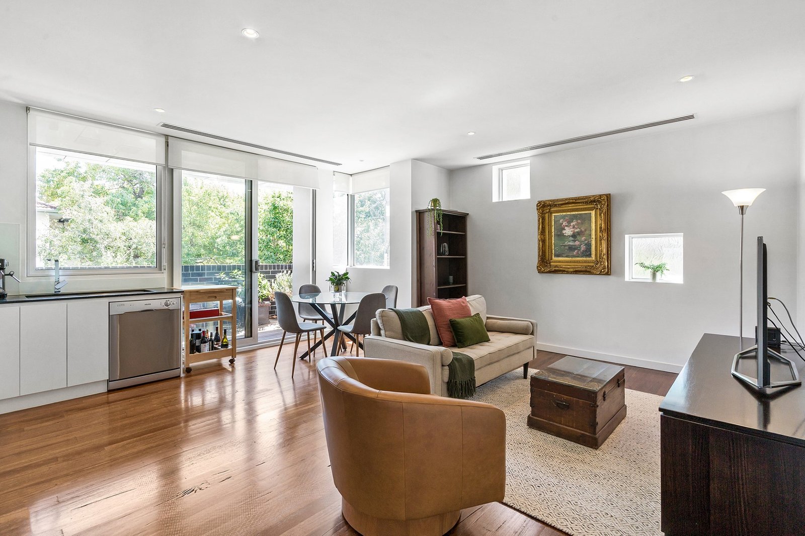 Real Estate and Property in 9/247 Williams Road, South Yarra, VIC