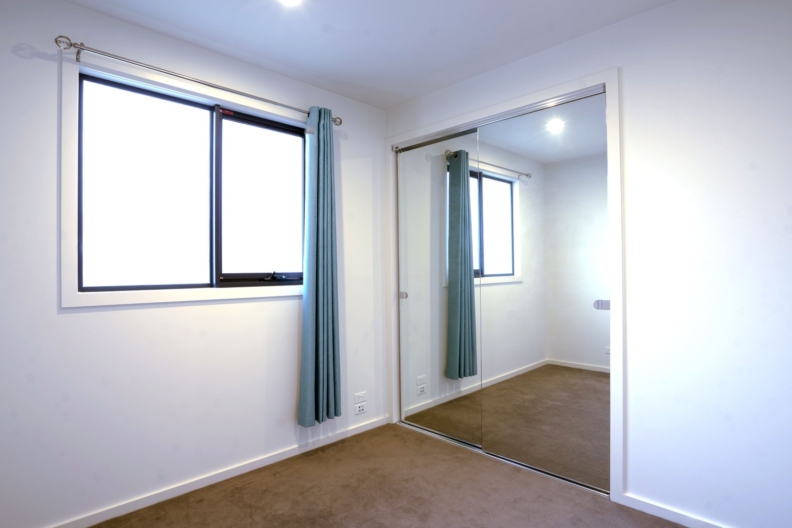 Real Estate and Property in 9/249 Williamsons Road, Templestowe, VIC