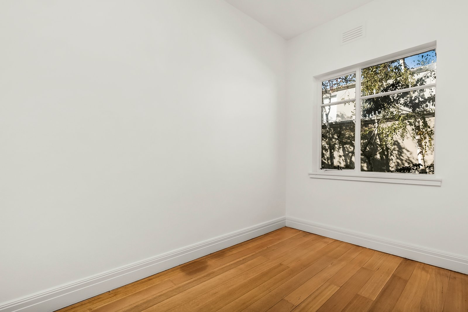 Real Estate and Property in 9/25 Charnwood Road, St Kilda, VIC