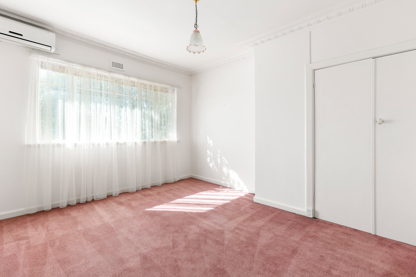 Gallery: 925 Hampton Street