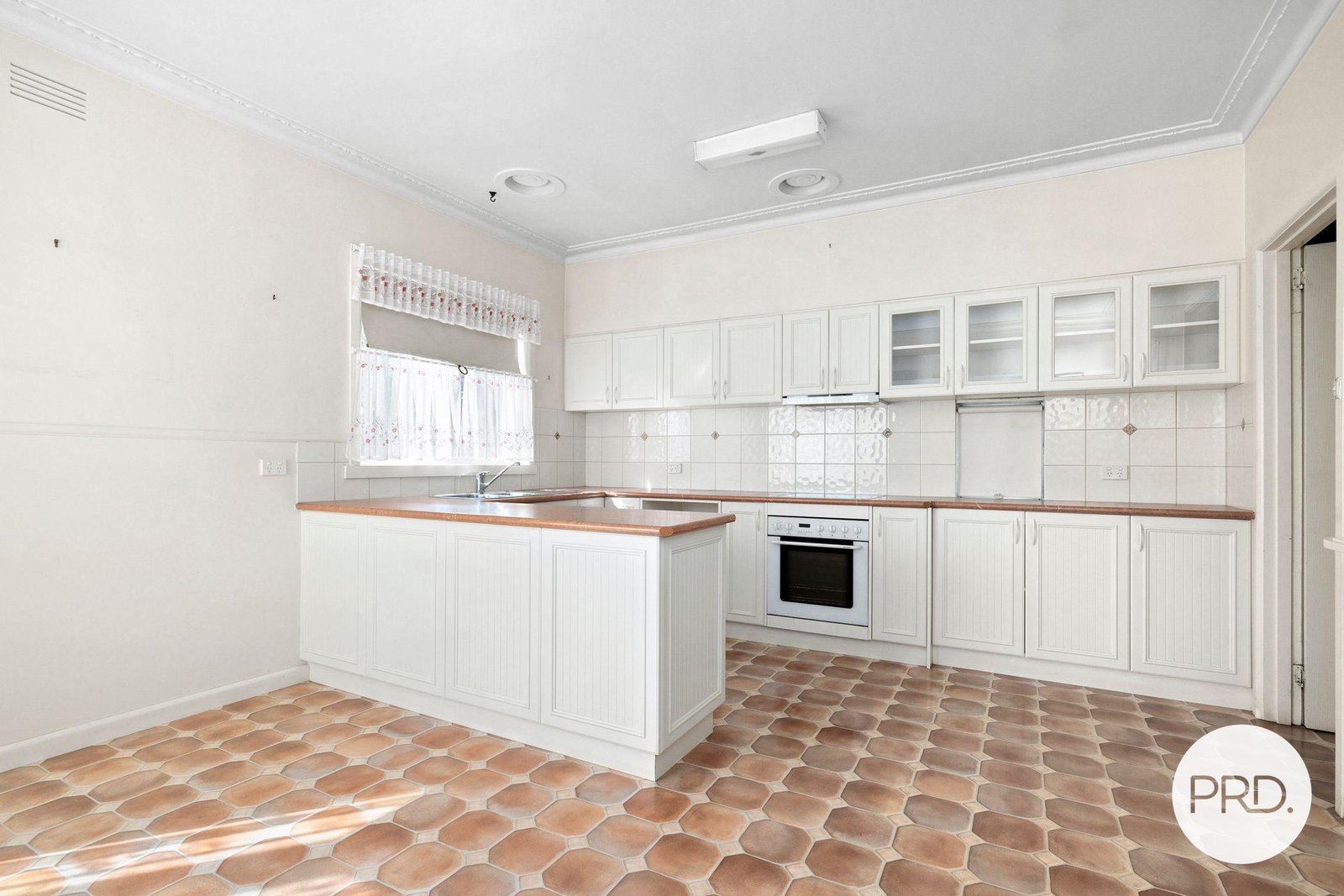 9253 Western Highway LEIGH CREEK 6