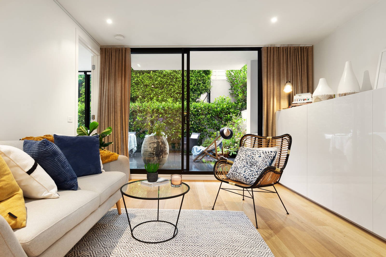 Real Estate and Property in 9/26-28 Broadway, Elwood, VIC