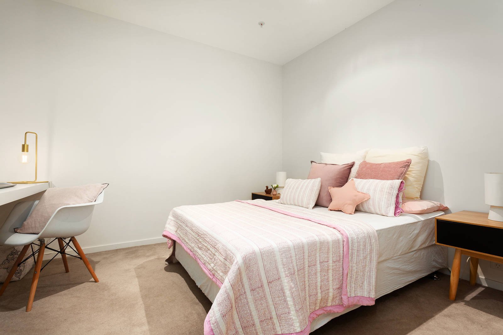 Real Estate and Property in 9/26-28 Broadway, Elwood, VIC