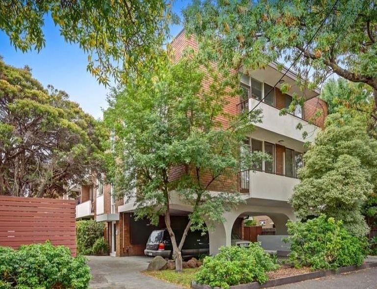 9/26 Loch Street, ST KILDA WEST VIC 3182 Buxton 2022