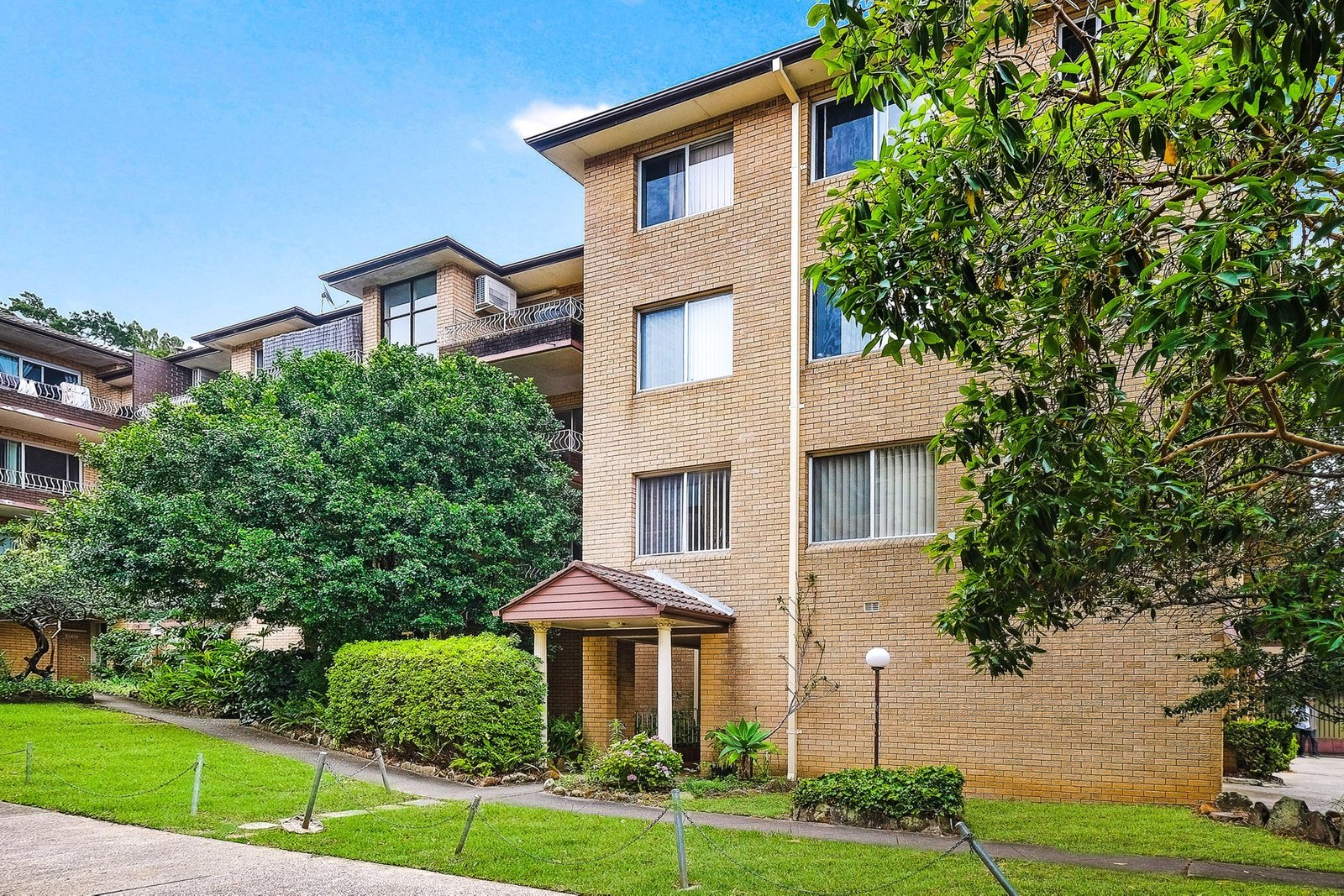 9/26A Wolli Creek Road BANKSIA 3