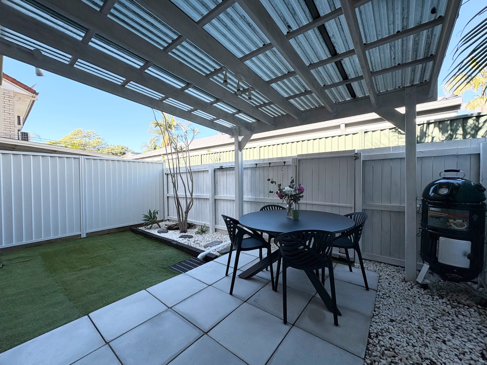 9/27-33 Mattocks Road BURLEIGH WATERS 6