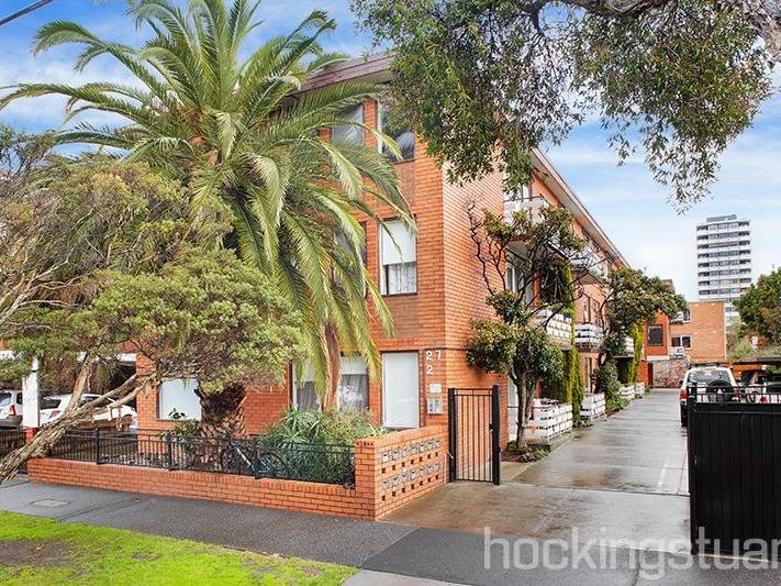 9/27 York Street, ST KILDA WEST VIC 3182