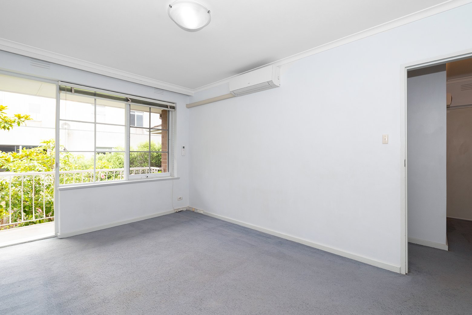 Real Estate and Property in 9/28 Lillimur Road, Ormond, VIC