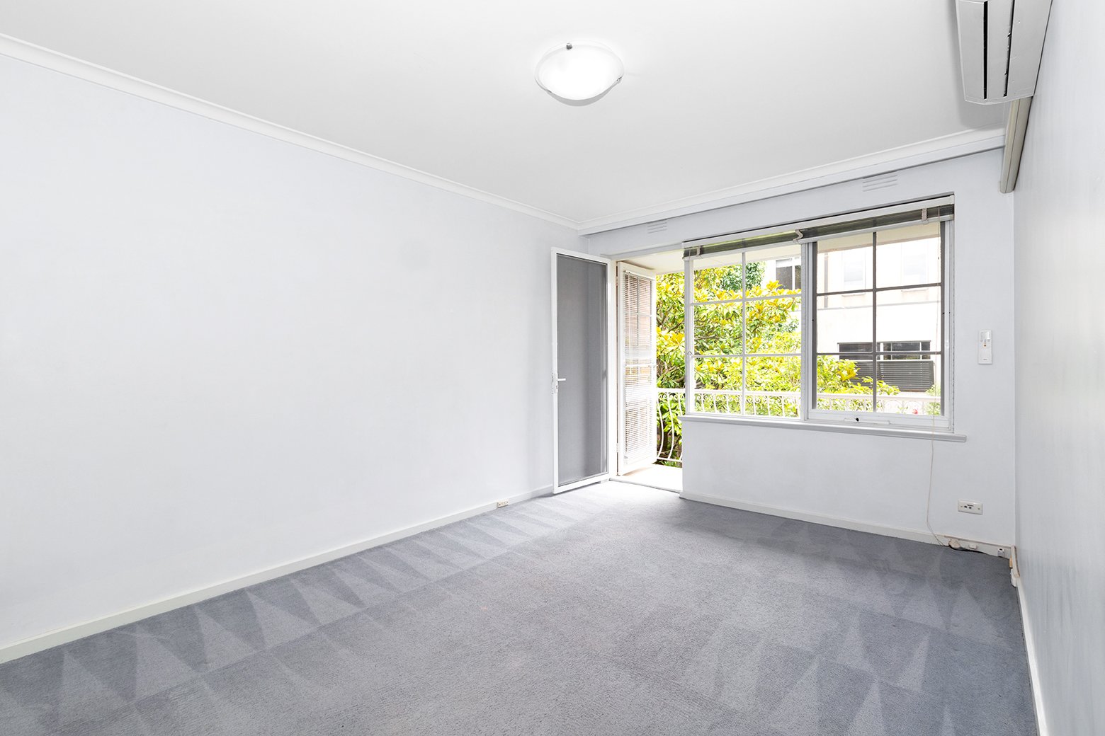 Real Estate and Property in 9/28 Lillimur Road, Ormond, VIC