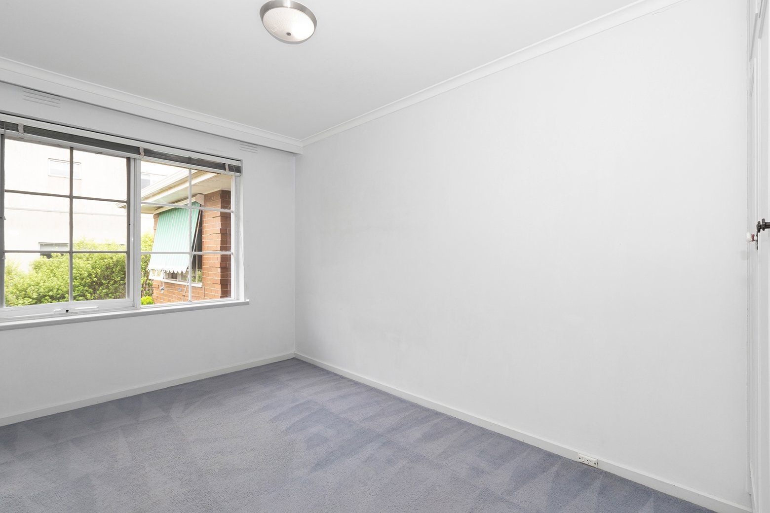 Real Estate and Property in 9/28 Lillimur Road, Ormond, VIC