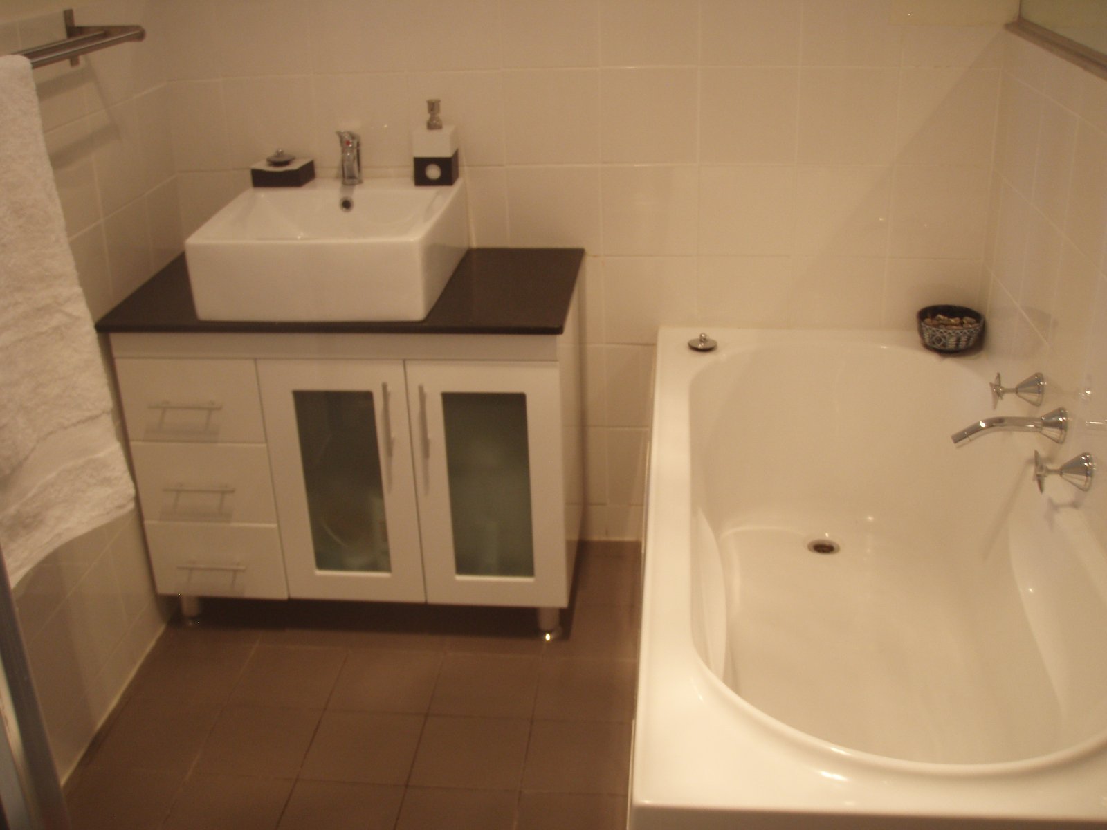 Gallery: 9/287 Barkly Street