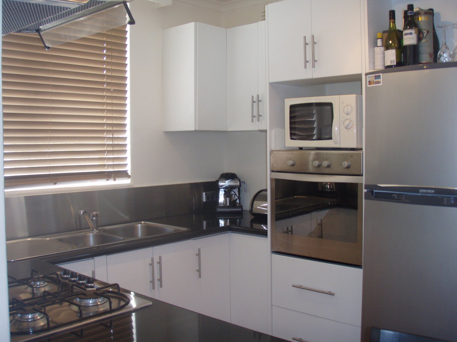 Gallery: 9/287 Barkly Street