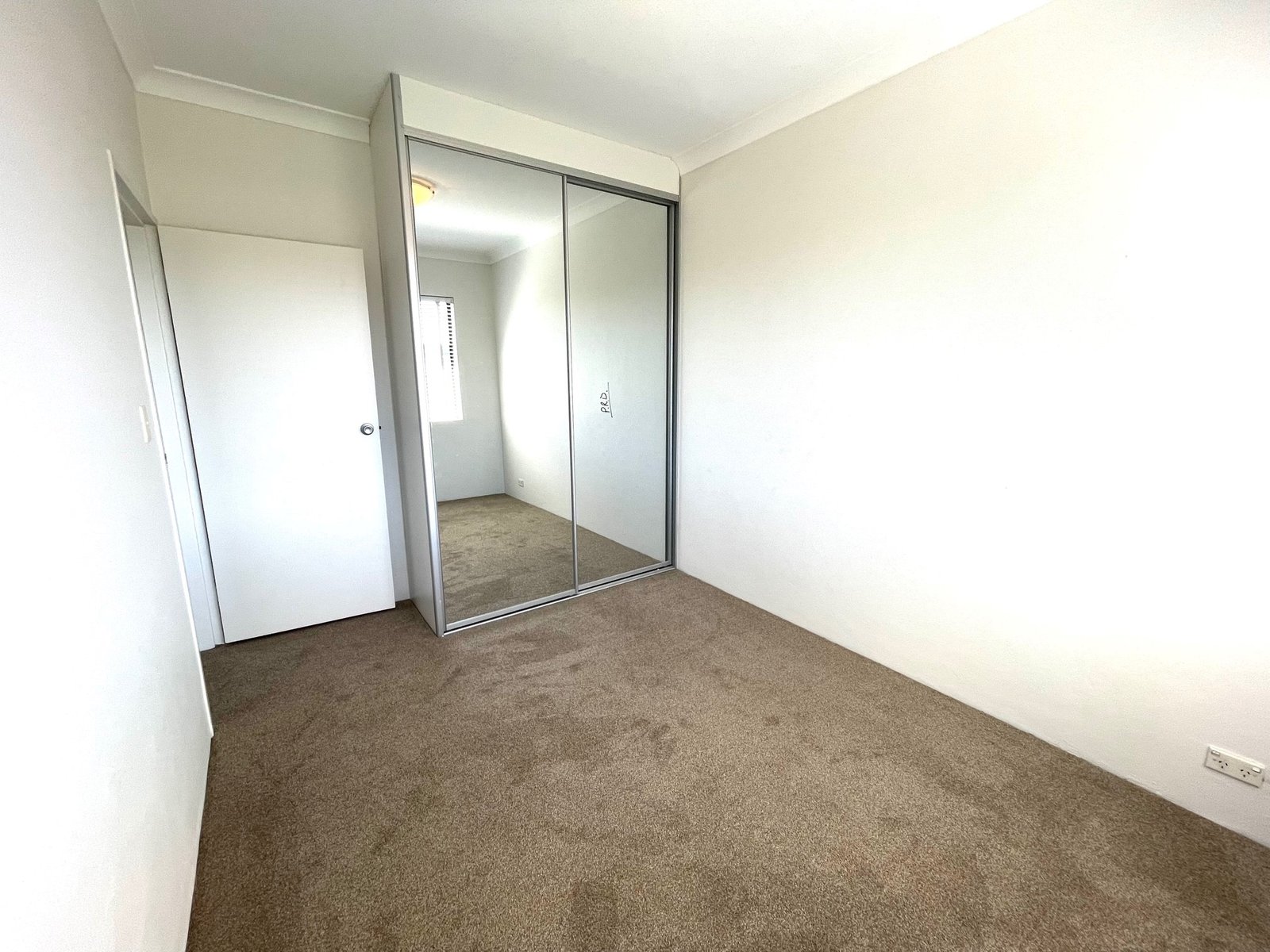 9/2A Ocean Street KOGARAH 3