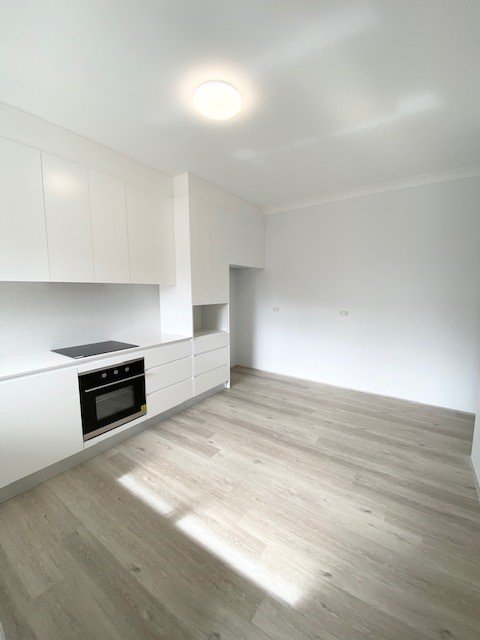 9/3-7 Jubilee Avenue CARLTON 3