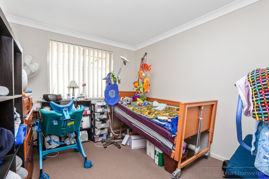 93 Aberglasslyn Road RUTHERFORD 12