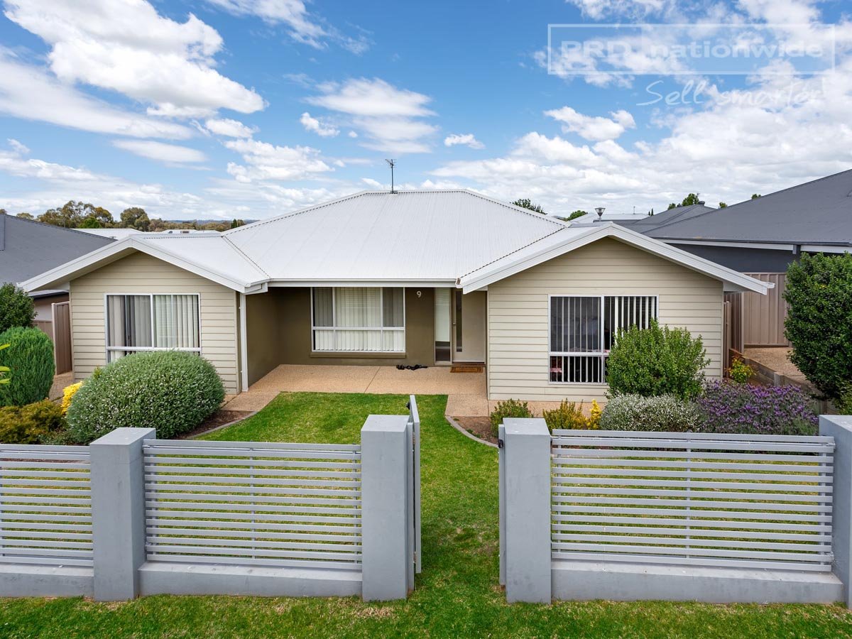 9/3 Bogong Crescent TATTON 2