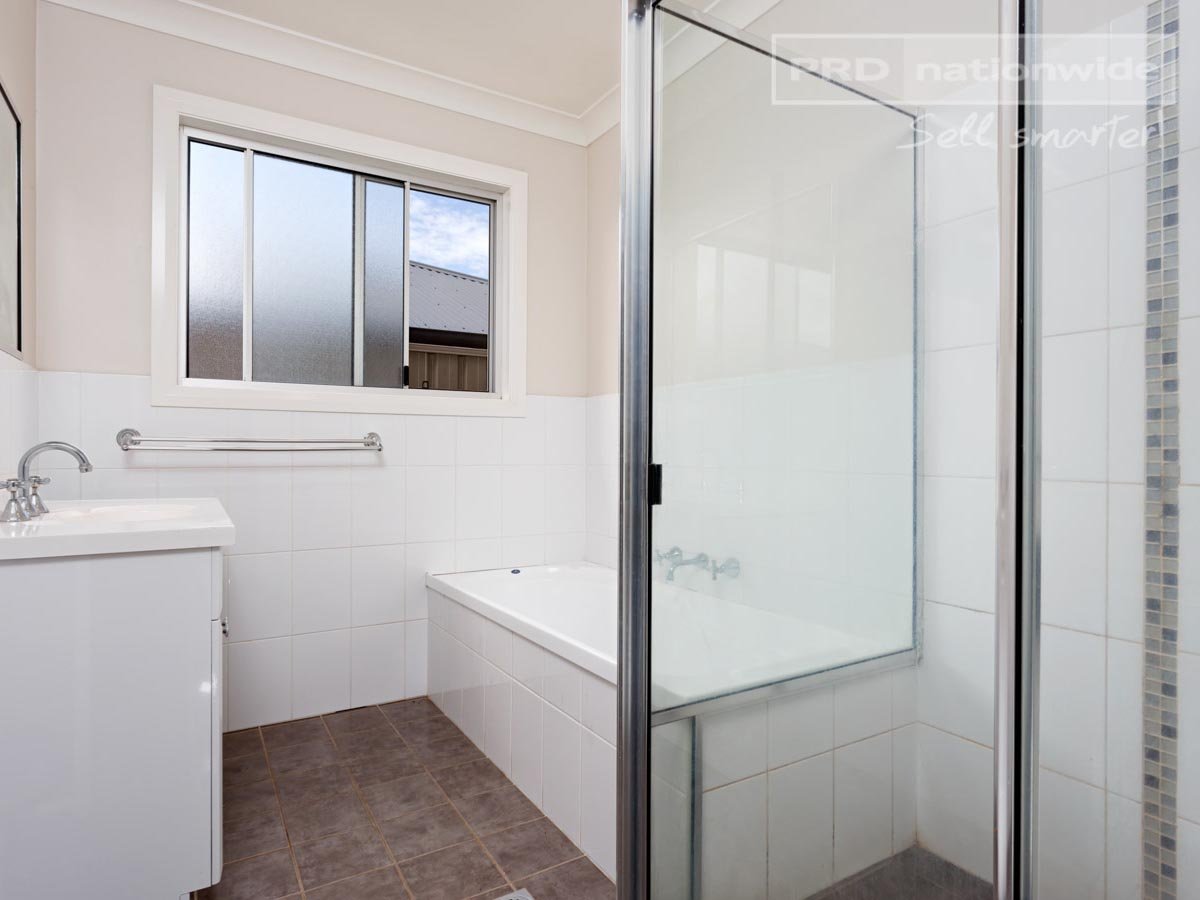 9/3 Bogong Crescent TATTON 4