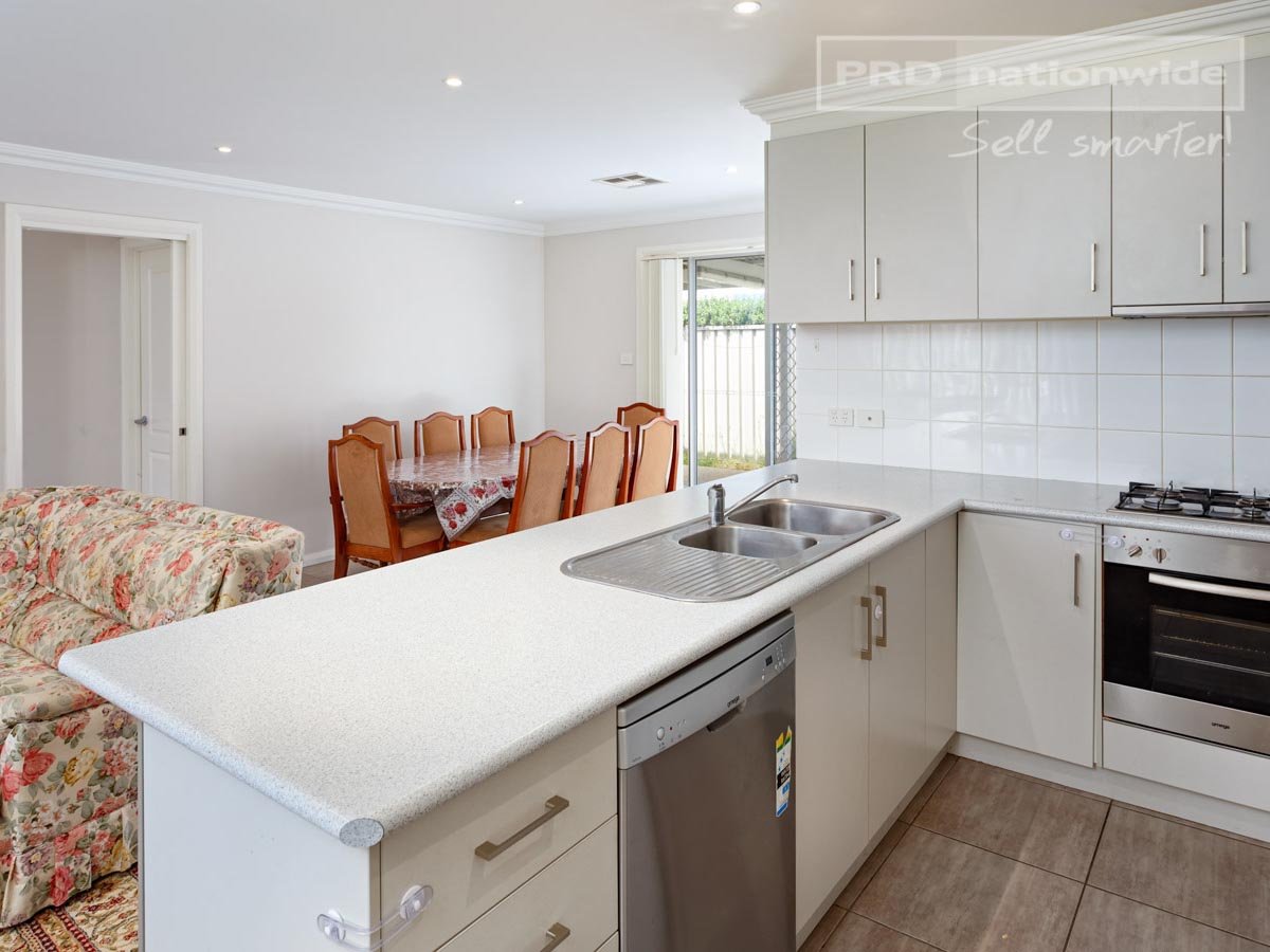 9/3 Bogong Crescent TATTON 8