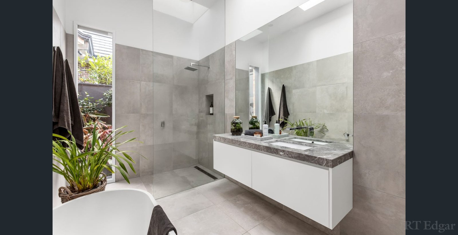 Real Estate and Property in 93 Brunel Street, Malvern East, VIC